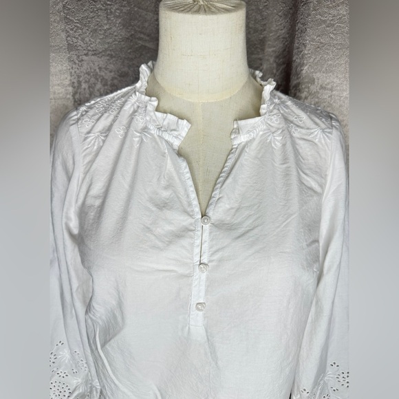 NEW Talbots White Embroidered Eyelet-Hem Long Sleeve Tunic Top Sz Small Petite - Picture 3 of 11